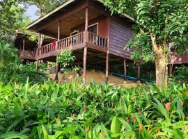 Sweet Jungle Bungalows