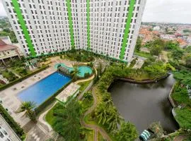 Apartemen Green Lake View Ciputat by Alfa Rooms