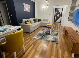 luxury apartment at Obour, 5th floor no elevator，位于开罗的酒店