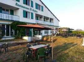 Hotel Aladin，位于Saint-Rémy的酒店