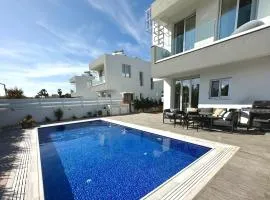 Protaras LUX Villa, Swimming pool, BBQ grill, Near beach