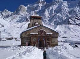 Guptkashi Prithvi yatra hotel，位于Gupta Kāshi的酒店