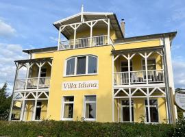 Villa Iduna mit 4 Deluxe Apartments，位于格拉尔-米里茨的酒店
