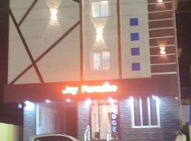 Jay Paradise，位于Podanūr的酒店