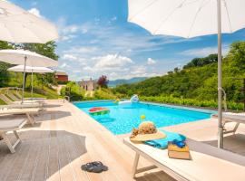 Borgo Canapegna - 2 private villas and 3 private pools in the heart of Le Marche，位于法布里亚诺的低价酒店