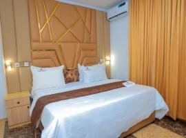 Elcasio Royalty Luxury Hotel And Suites，位于Benin City的酒店