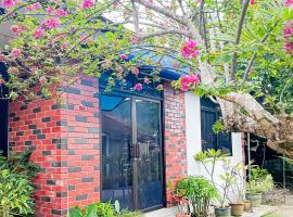 Dusun Indah Cottage 2，位于峇六拜的酒店