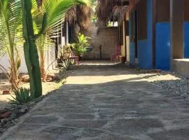 Linda casita cerca al mar.