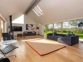 Architect Designed Lodge