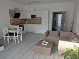 APARTMÁN ČAMBOR - na skok do prírody a mesta，位于斯图帕瓦的酒店