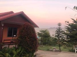 Tonkaew Khaokao Resort，位于Campson的酒店