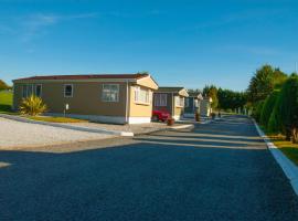 3 Bedroom Self Catering Static Caravan，位于斯代普斯的酒店