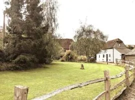 Pass the Keys The Granary the perfect Country Cottage all year