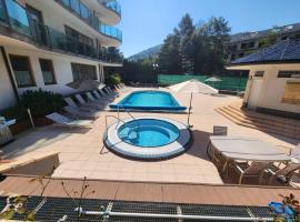 Kristoff Plaza Trencianske Teplice，位于特伦钦的酒店