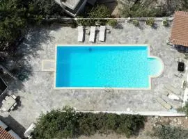 Villa Evridiki - Walking distance to beach