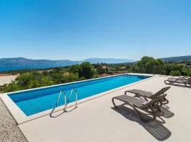 Beautiful Home In Supetar Brac With Outdoor Swimming Pool