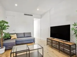 3 Bedrooms - Darling Harbour - Junction St 2 E-Bikes Included