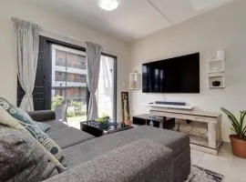 GroundEazy beside Mall of Africa