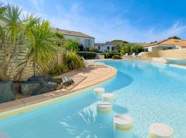 Appartement dans résidence avec piscine，位于滨海拉库阿尔德的酒店