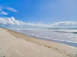 Pool, Hot Tub and Beach Access Cocoa Beach Home!