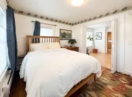 Whimsical apartment near downtown Winooski