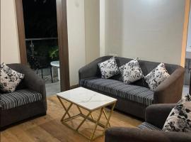 Private 1 BHK Garden Apartment，位于浦那的酒店