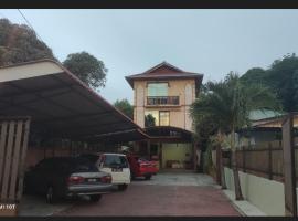 ILHAMVILLA GUEST HOUSE Binjai Kubang Kerian，位于Kampong Beris Harap的民宿