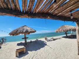 GEMA Aparthotel & Beach，位于Isla Aguada的酒店