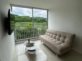 Increíble apartamento de 2 habitaciones con vista verde