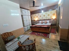 Aatithya Homestay Raison,Manali，位于库尔卢的度假短租房