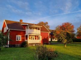 Fully equipped house in the countryside at Knohult，位于Aneby的酒店