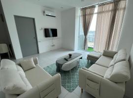 Kuching Near BDC Cozy Apartment，位于古晋的酒店