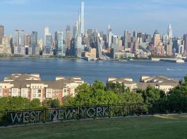 West New York Retreat - 2BR NYC Access，位于西纽约的酒店