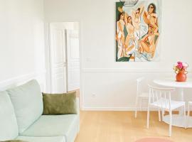 Le TerraCotta ⸱ Stationnement gratuit ⸱ Fibre，位于Déols的酒店