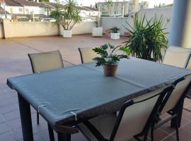 Playa de Canet, gran Terraza，位于瓦伦西亚的酒店