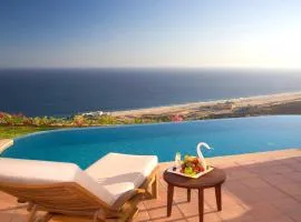 Luxury Villa in Cabo San Luca Pueblo Bonito