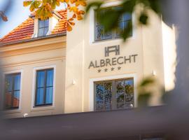 Hotel ALBRECHT，位于布拉迪斯拉发斯代尔麦斯特的酒店