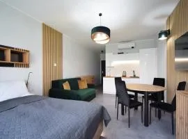 Apartament Royal Solny Resort z aneksem kuchennym w hotelu z krytym basenem, sauną i usługami SPA