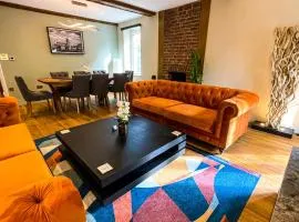 The Coach House - Your luxury private Brighton getaway with private parking