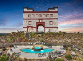 Arc de Texas - Lafayette Suite，位于约翰逊城的酒店