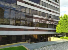 Studio do Bosque，位于库里提巴亚马逊会展中心附近的酒店