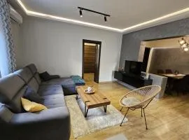 AeroVista Apartment