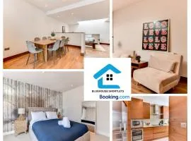 Spacious near Seafront with Parking By Bluehouse Short Lets Brighton
