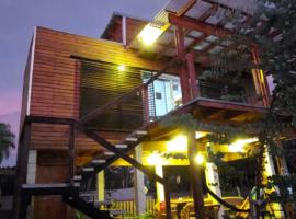 LA CASITA DE CANDELARIA，位于Garupá的酒店