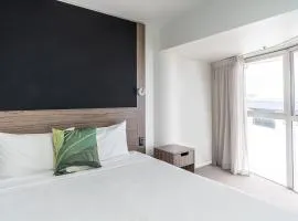 惠灵顿四中心美爵公寓式酒店
