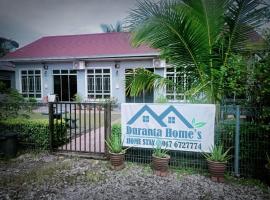 HOMESTAY Duranta Home's，位于峇株巴辖的乡村别墅