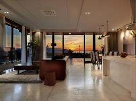 The Sense Apartment - Modern, Near My An Beach，位于岘港的酒店