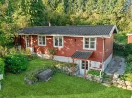 Beautiful Home In Holbæk With Kitchen