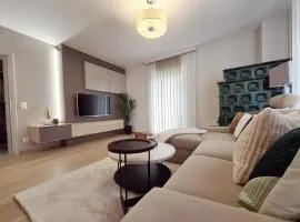 Royal Retreat - ŠARAC Apartment