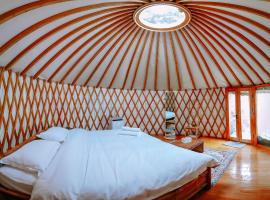 Nomad Yurts，位于科隆的豪华帐篷营地